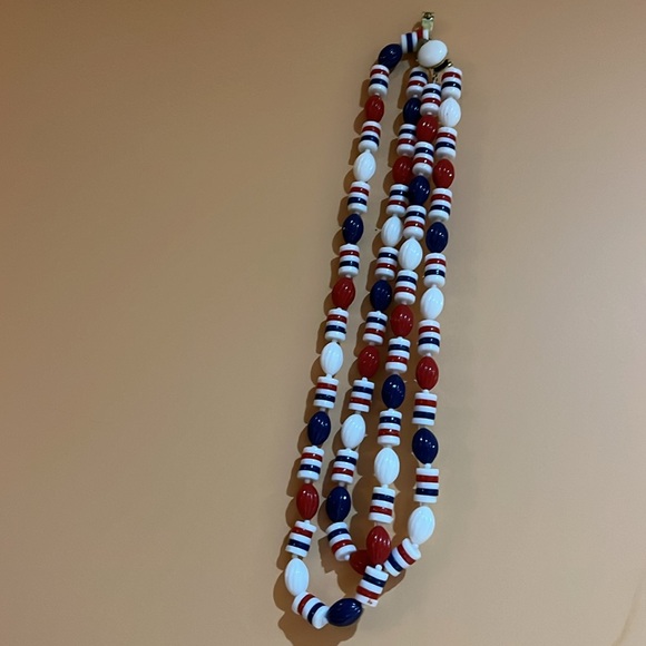 Costume Jewellery - Picture 6 of 6